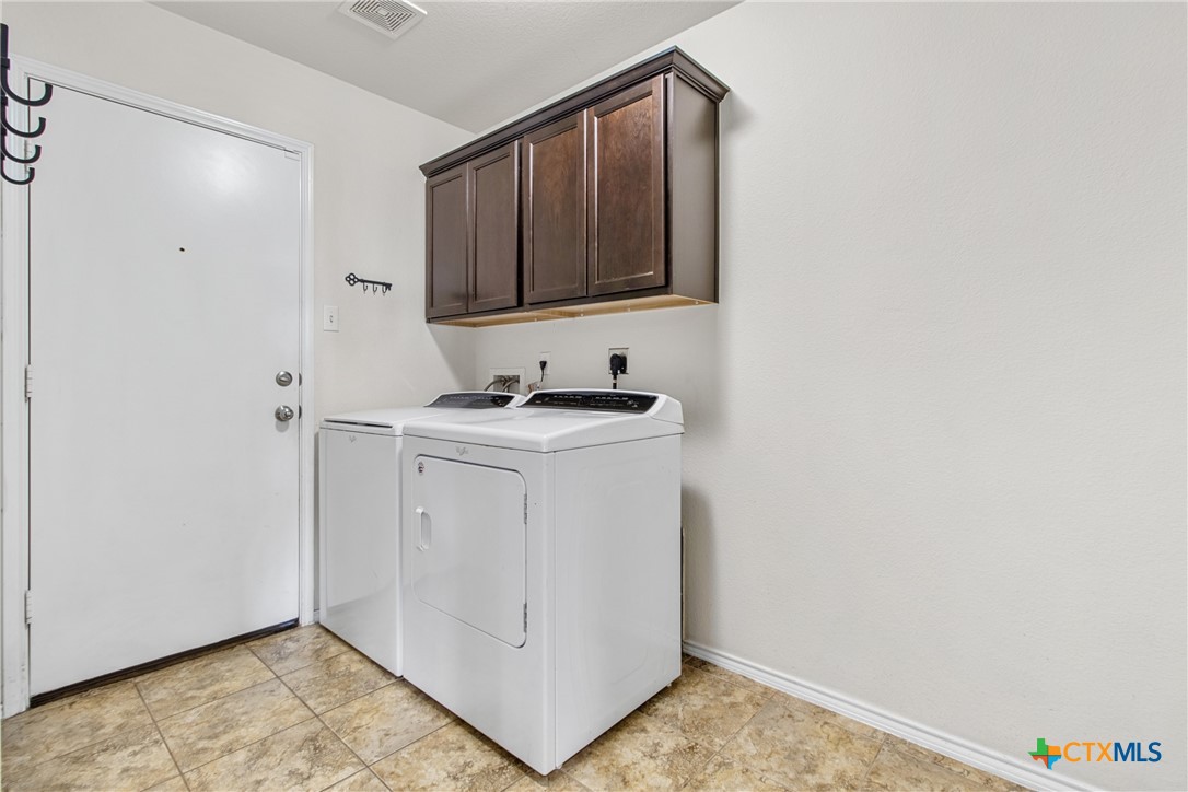 9200 Bowfield Drive Property Photo 35
