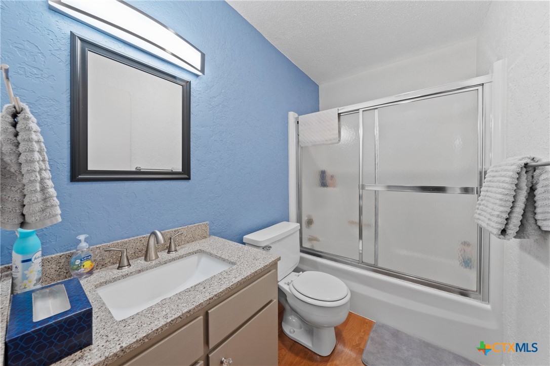 218 Cliffhouse Drive Property Photo 14