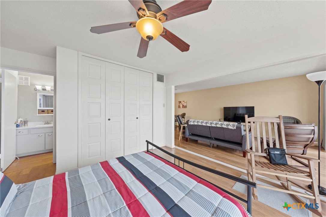218 Cliffhouse Drive Property Photo 19