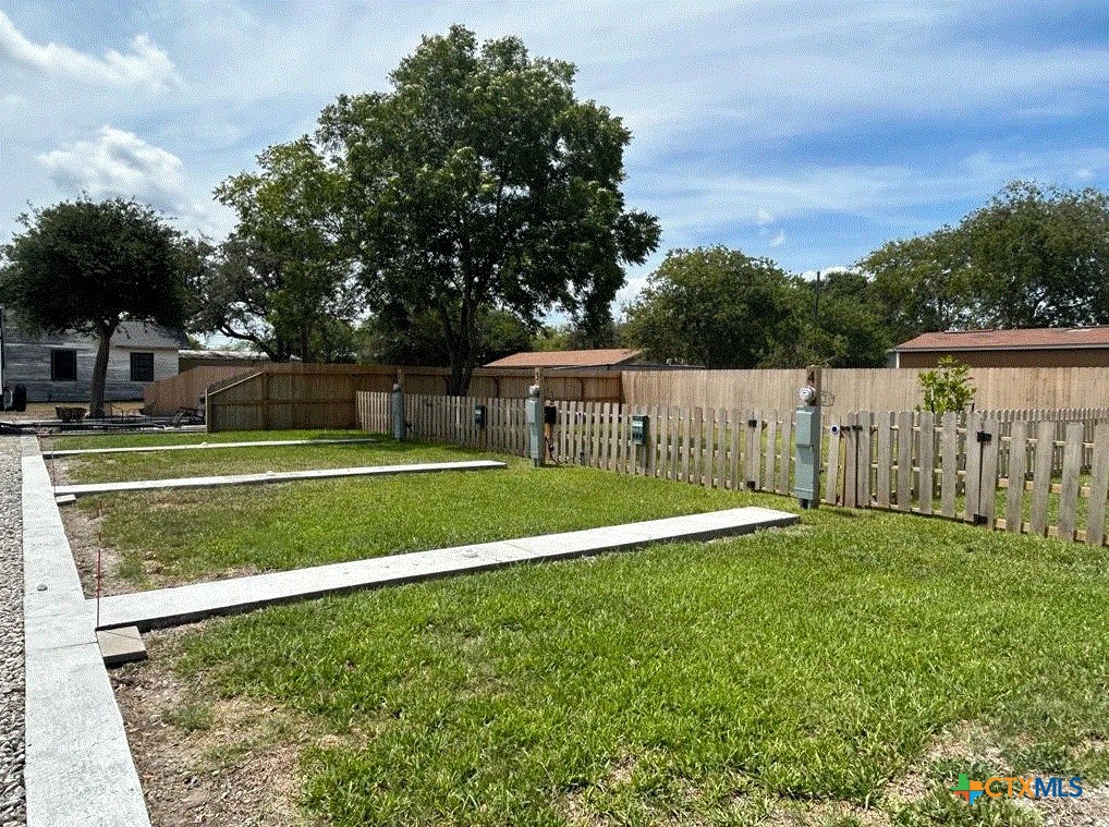 507 E Plasuela Street Property Photo 4