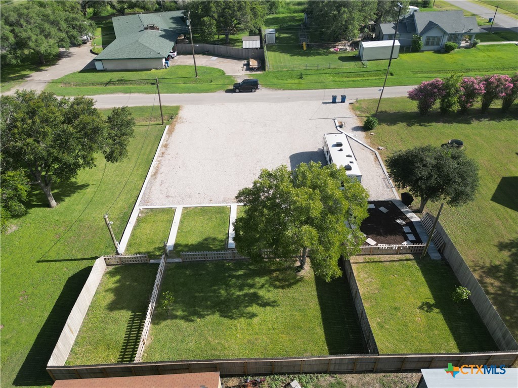 507 E Plasuela Street Property Photo 8