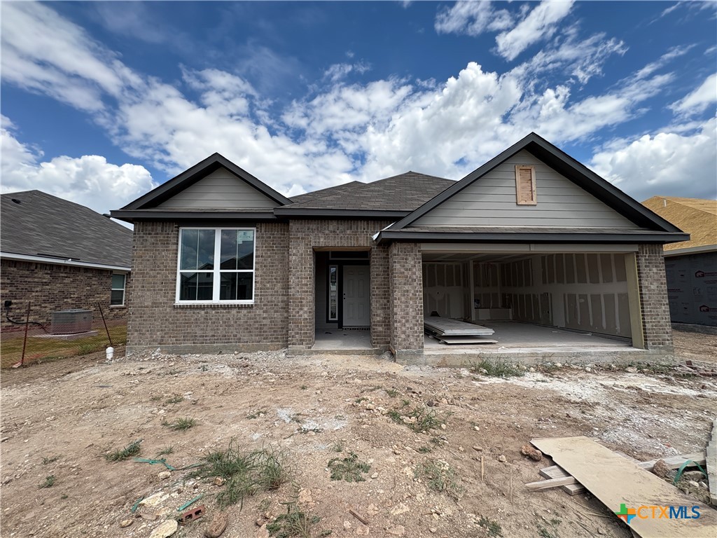 1229 Dowdy Drive Property Photo 1