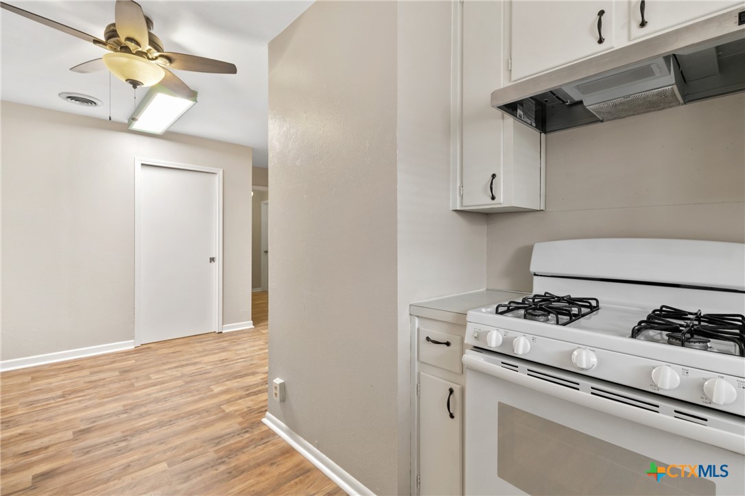 1006 San Antonio Street Property Photo 12