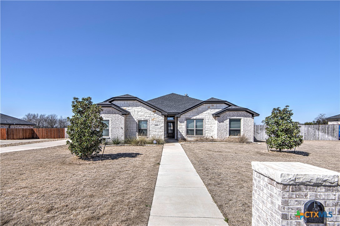 5396 Cowman Drive Property Photo