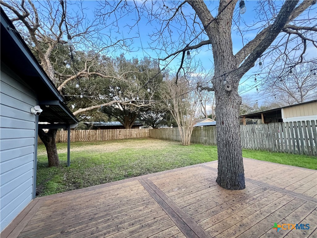 226 Smith Street Property Photo 12