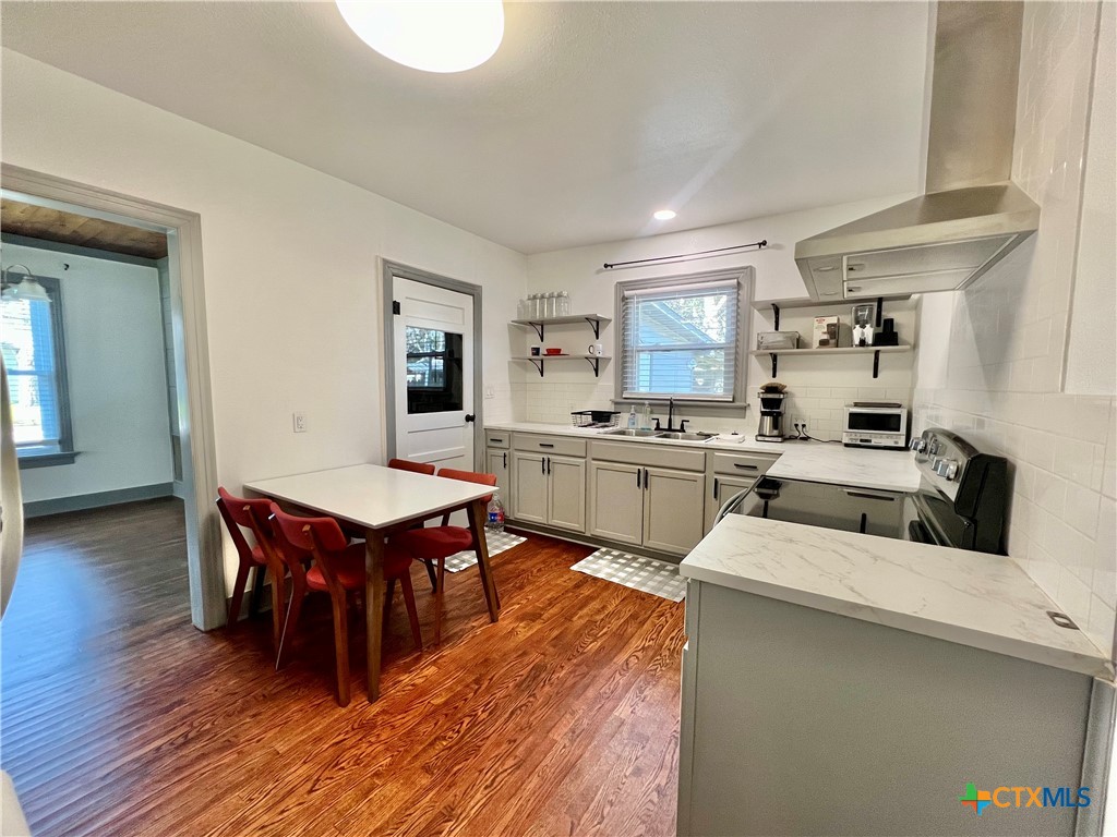 226 Smith Street Property Photo 18