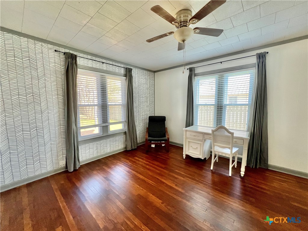 226 Smith Street Property Photo 22