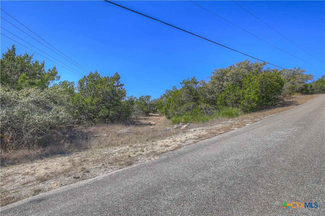 511 Gallagher Drive Property Photo 4