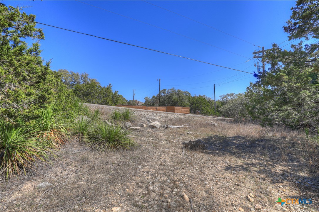 511 Gallagher Drive Property Photo 11