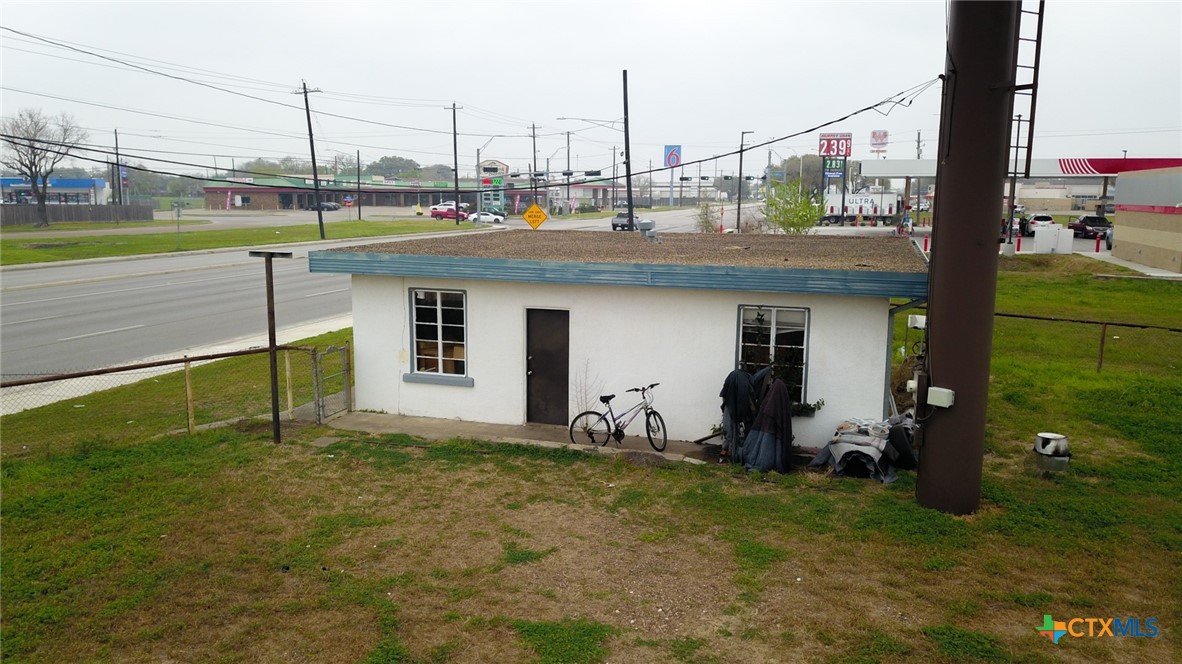 3505 Houston Highway Property Photo 32