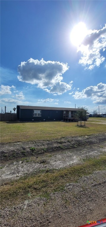 703 W Oakland Avenue Property Photo