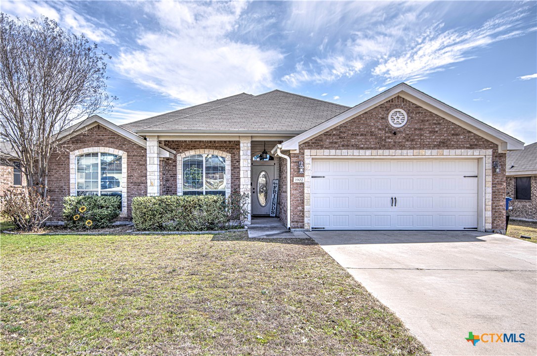 1902 Mike Drive Property Photo