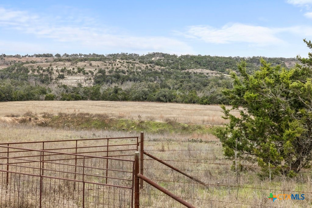 000 Ranch Road 165 Property Photo 12