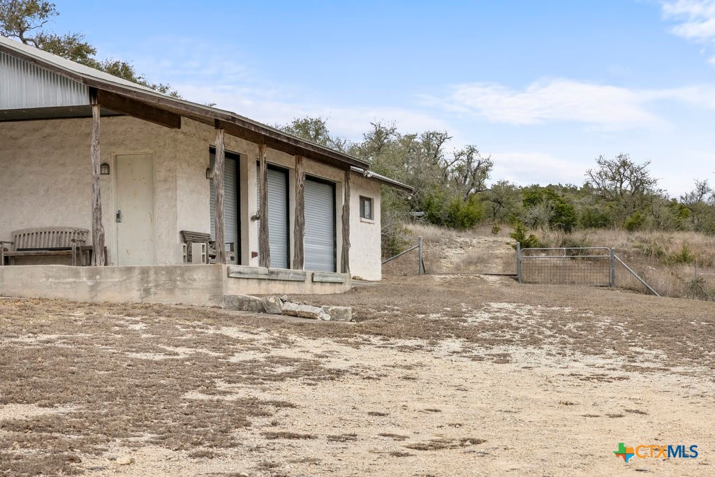 000 Ranch Road 165 Property Photo 28