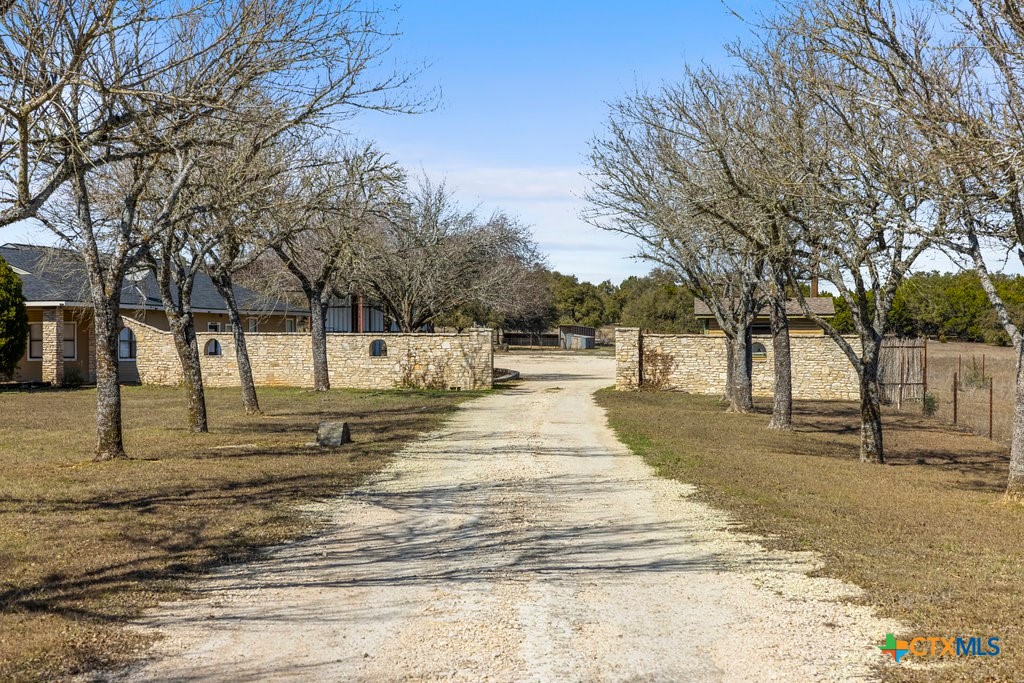 4300 Fm 2325 Property Photo 23