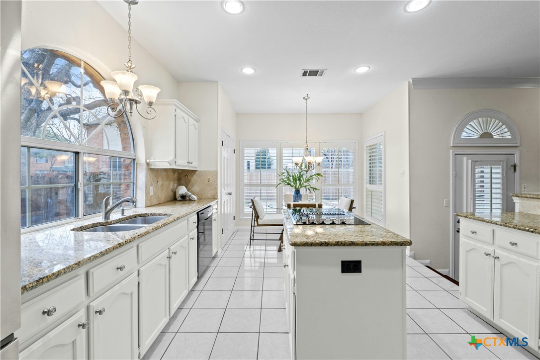 604 Cloud Court Property Photo 10