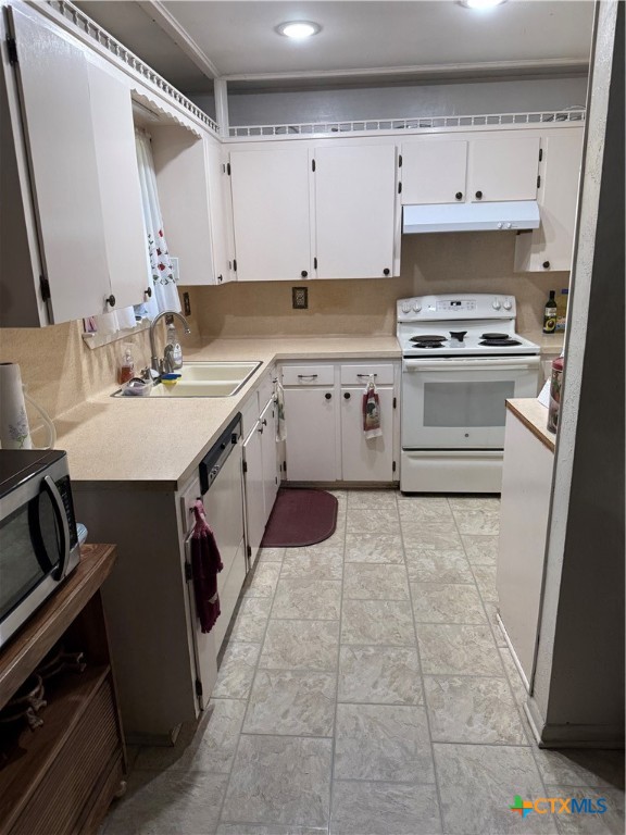 2201 Boland Street Property Photo 11