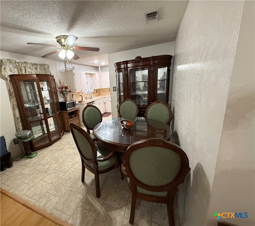 2201 Boland Street Property Photo 12