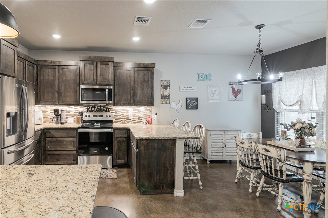 7112 Kc Ranch Court Property Photo 10