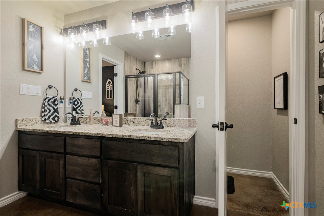 7112 Kc Ranch Court Property Photo 28