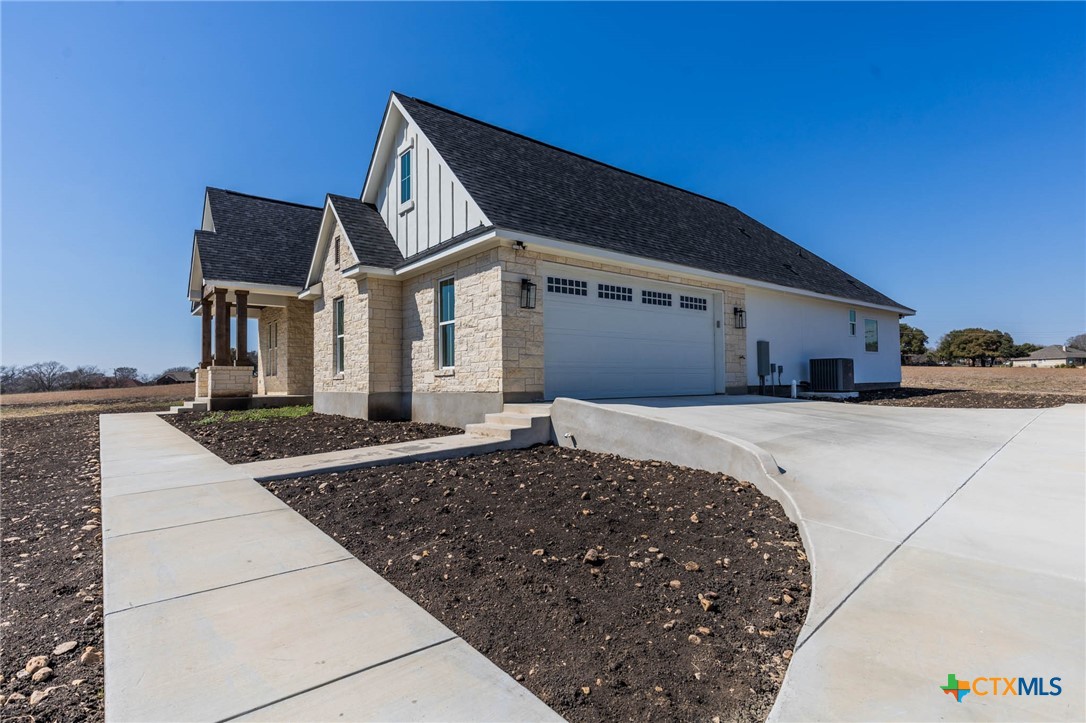 110 Lake Village Road Property Photo 4