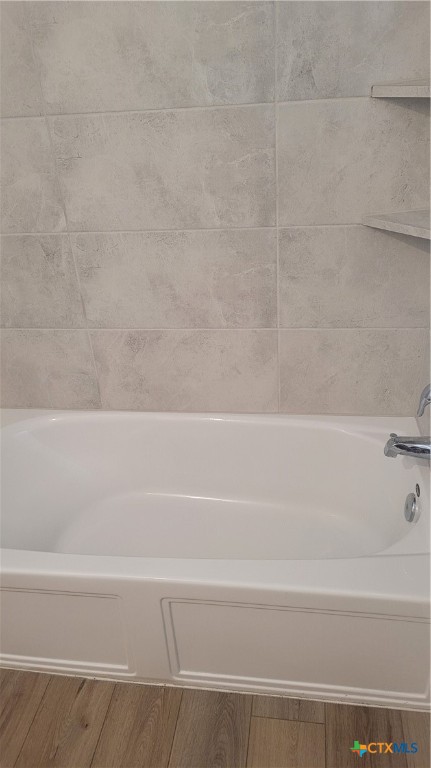 100 Perfect World Loop Property Photo 14