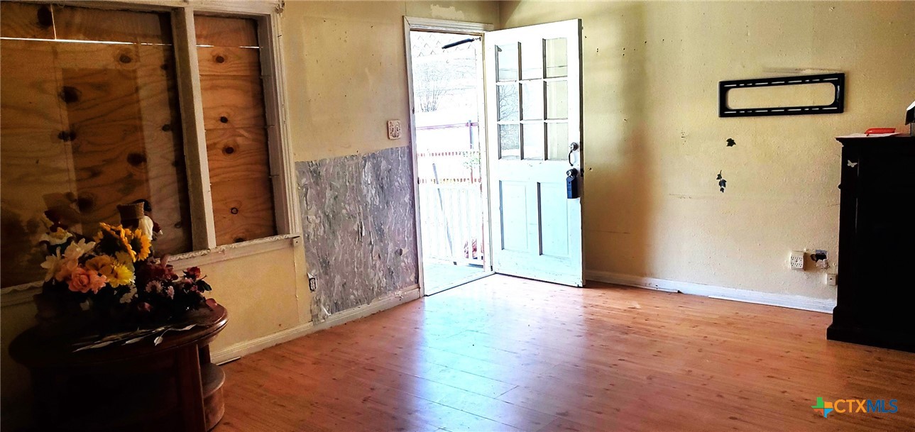 112 College Avenue Property Photo 12