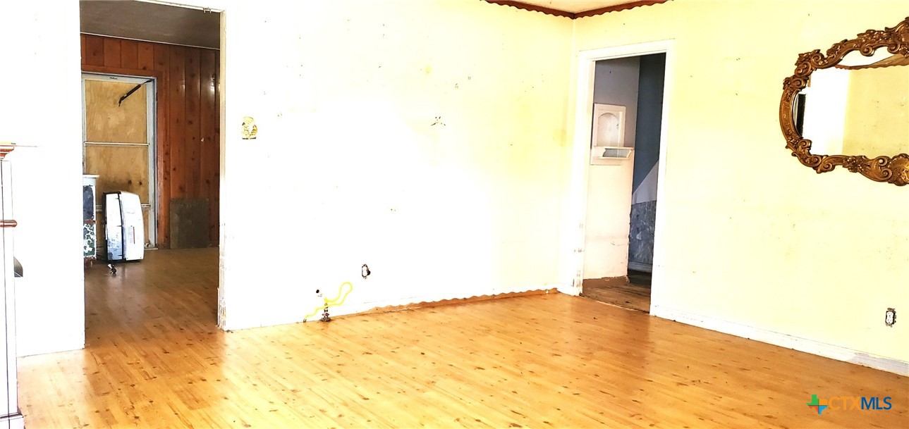 112 College Avenue Property Photo 13