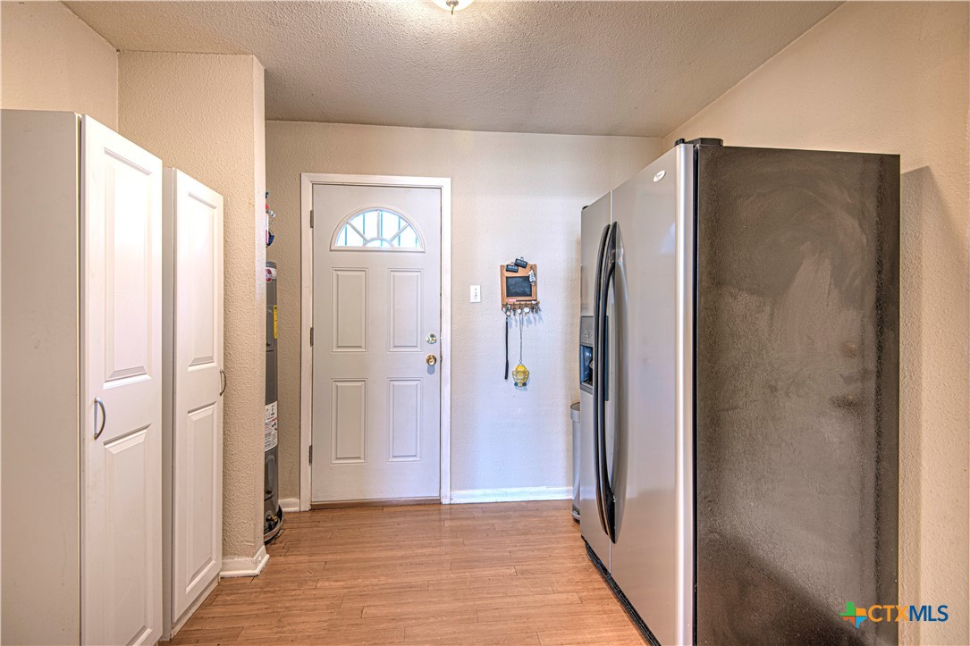 1128 Cedar Oaks Lane Property Photo 14