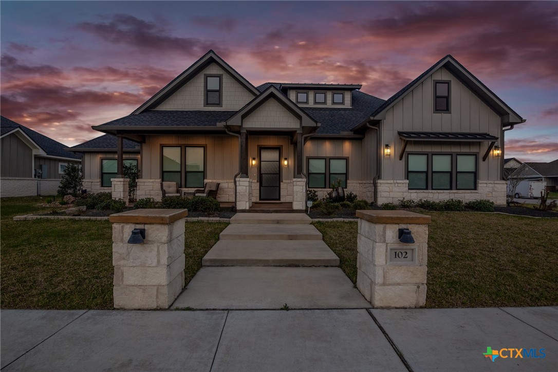 102 Beacon Lane Property Image