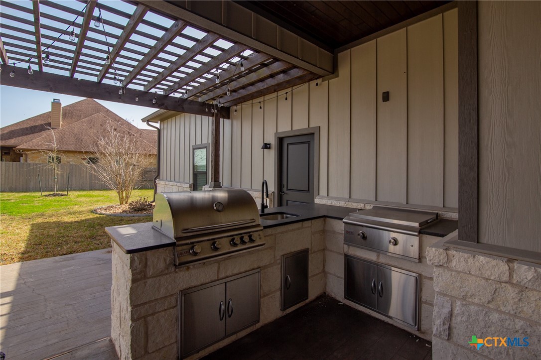 102 Beacon Lane Property Photo 45
