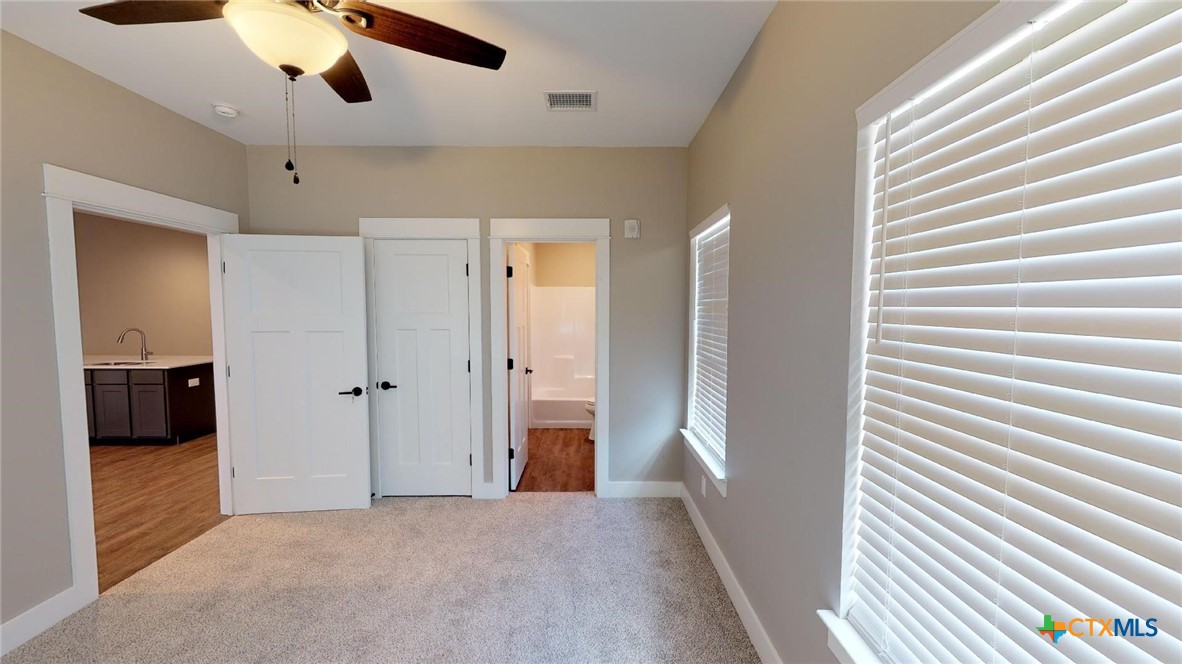 311 Craddock Avenue 203 Property Photo 9