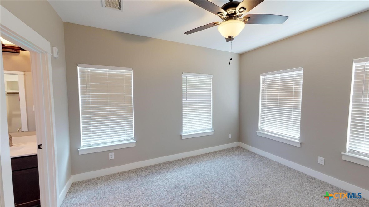 311 Craddock Avenue 203 Property Photo 10