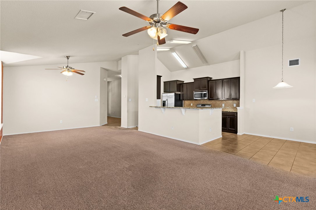 3401 Cricklewood Drive Property Photo 6