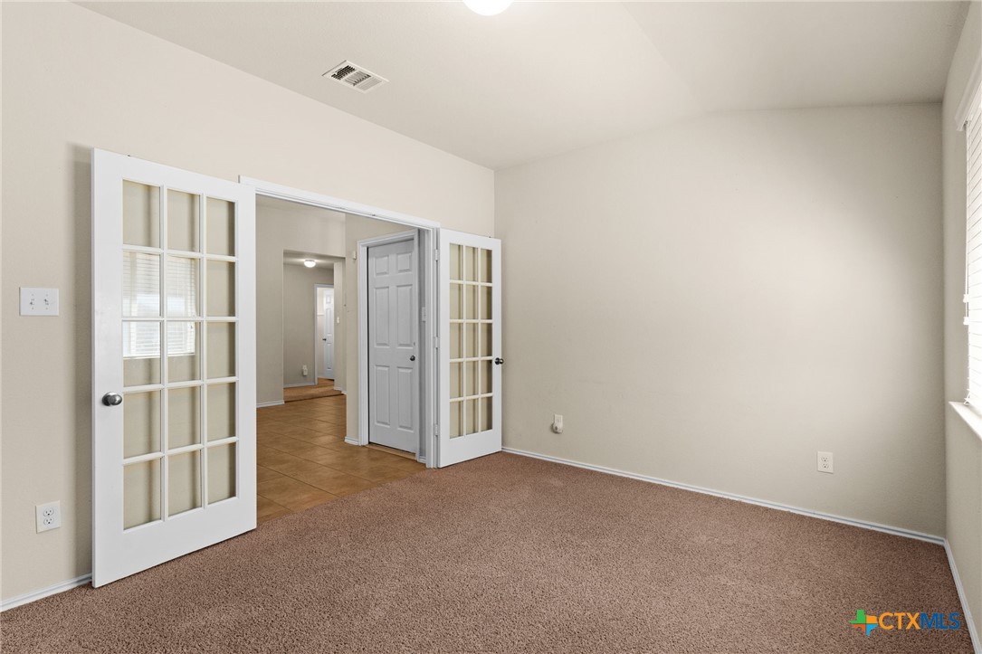 3401 Cricklewood Drive Property Photo 12