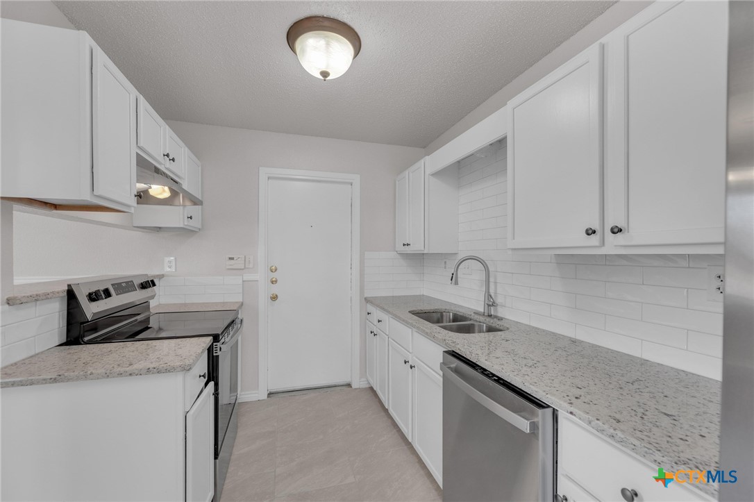 5110 Ken Circle Property Photo 10