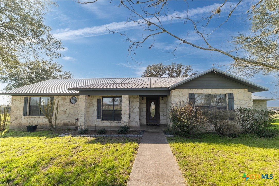 6506 Fm 2718 Property Photo