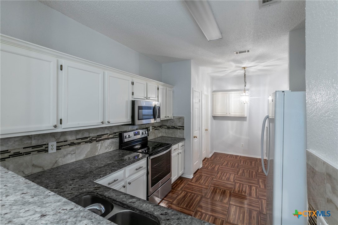 1808 Lava Lane Property Photo 9