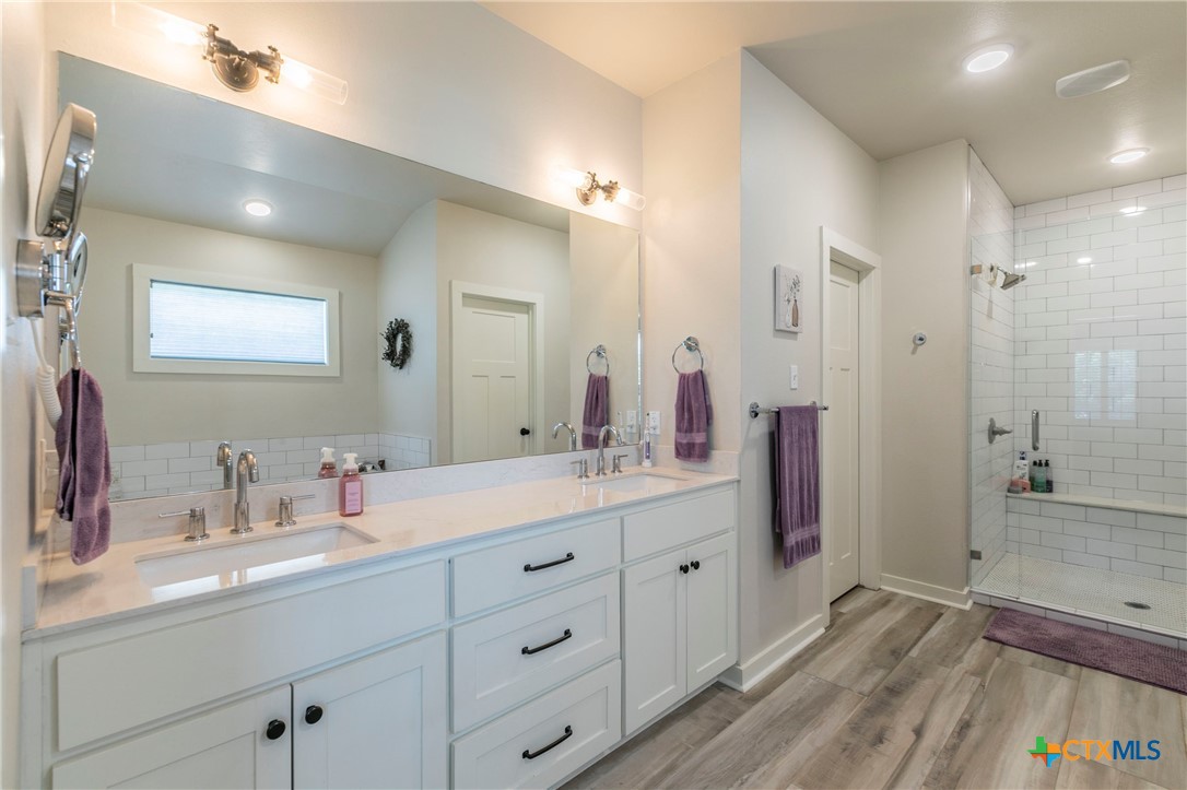 4430 Cedar Creek Road Property Photo 13