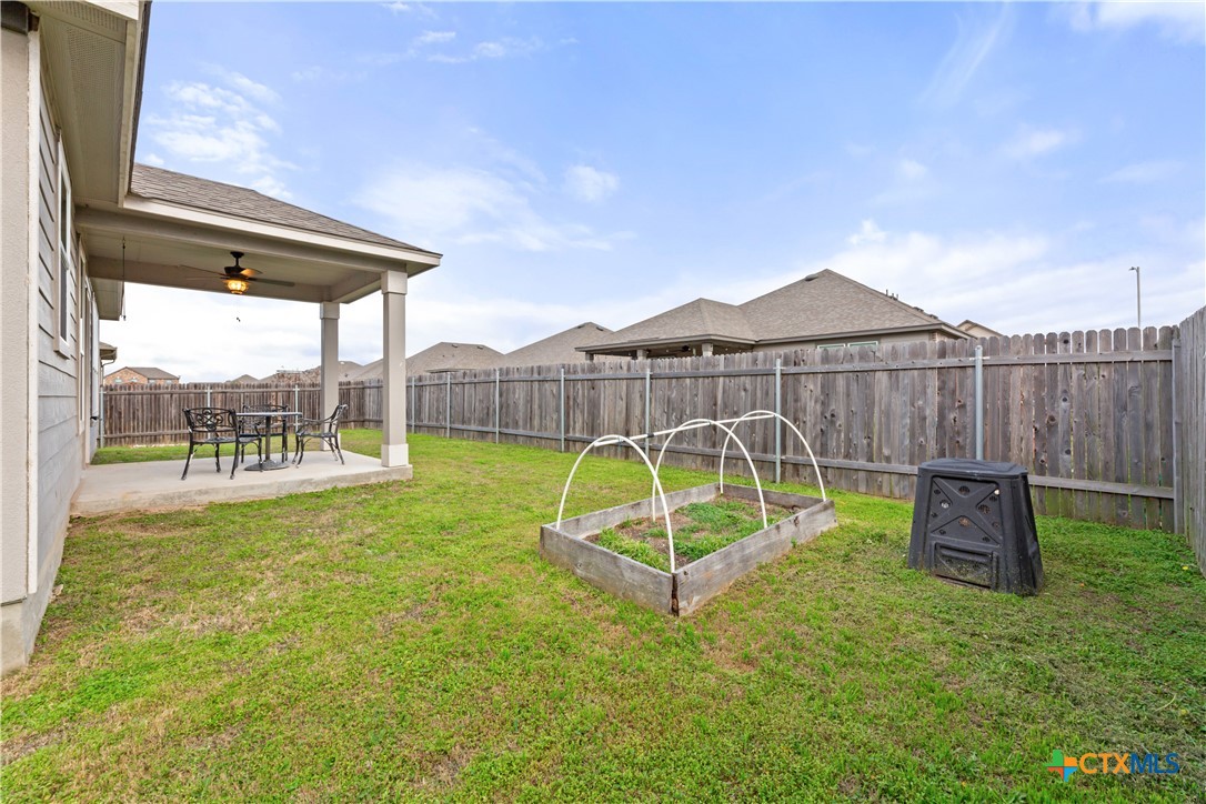 1610 Foxglove Drive Property Photo 16