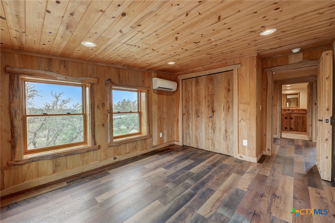 700 Ledgerock Road Property Photo 34