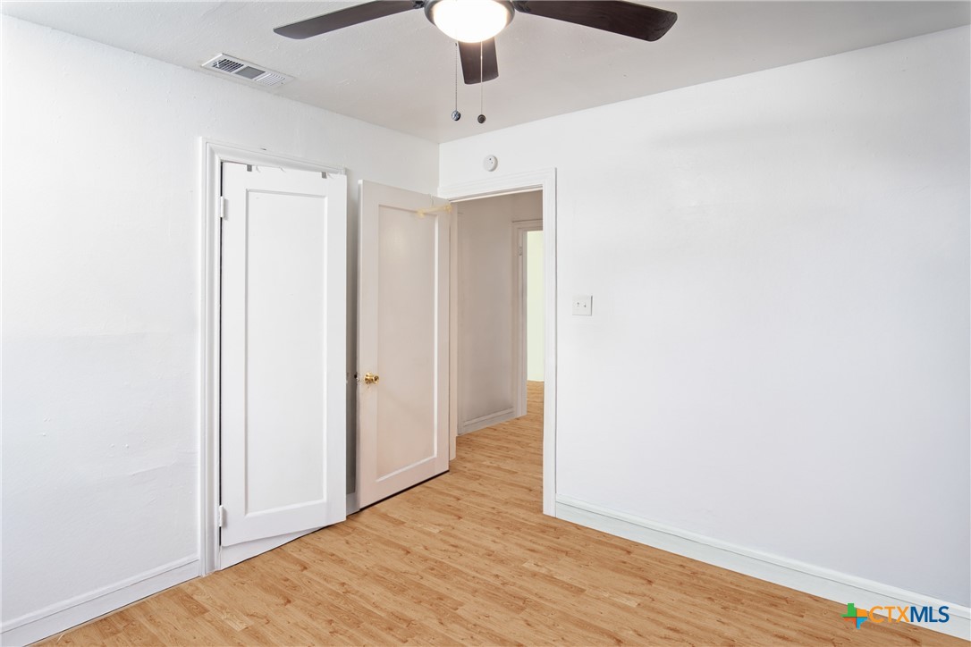 2107 Saunders Street Property Photo 5