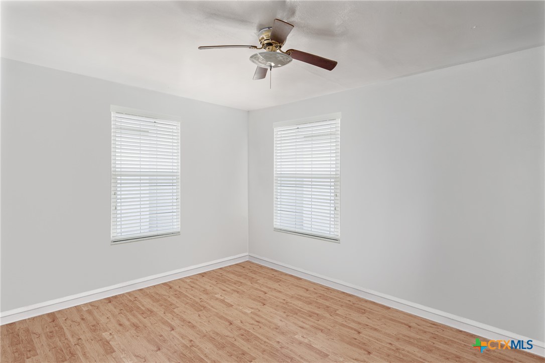 2107 Saunders Street Property Photo 6