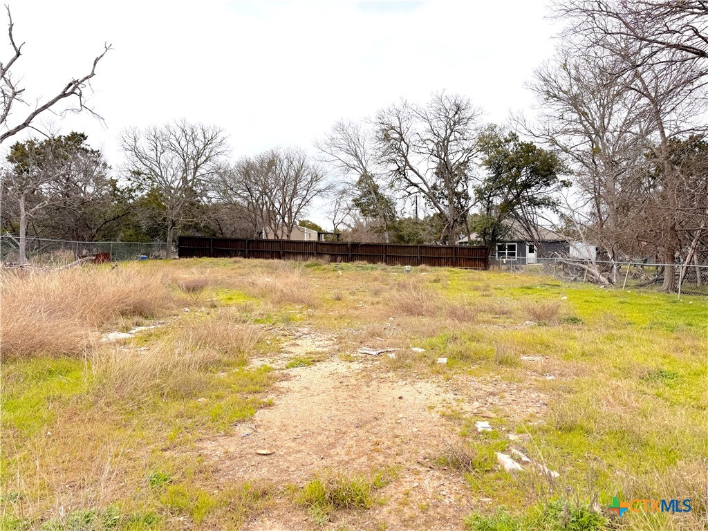 563 Oak Trail Drive Property Photo 10