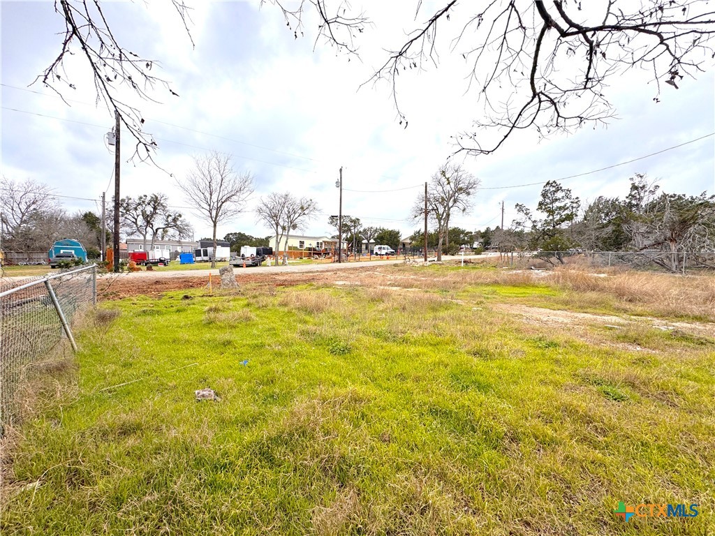 563 Oak Trail Drive Property Photo 11