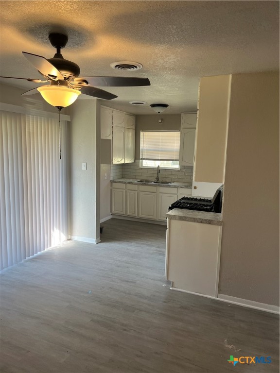 1321 Gardenia Avenue Property Photo 3