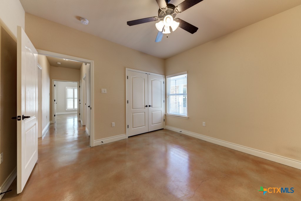 944 Hudson Lane Property Photo 23