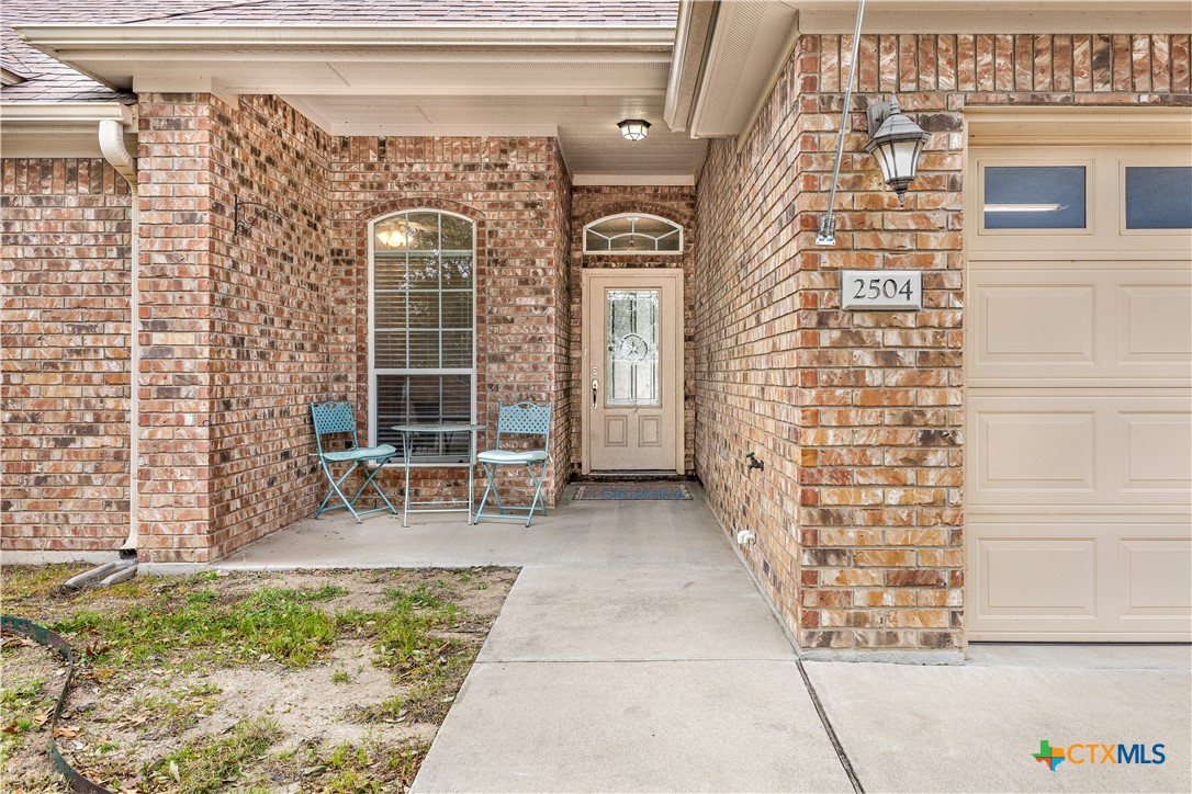 2504 Joseph Drive Property Photo 3