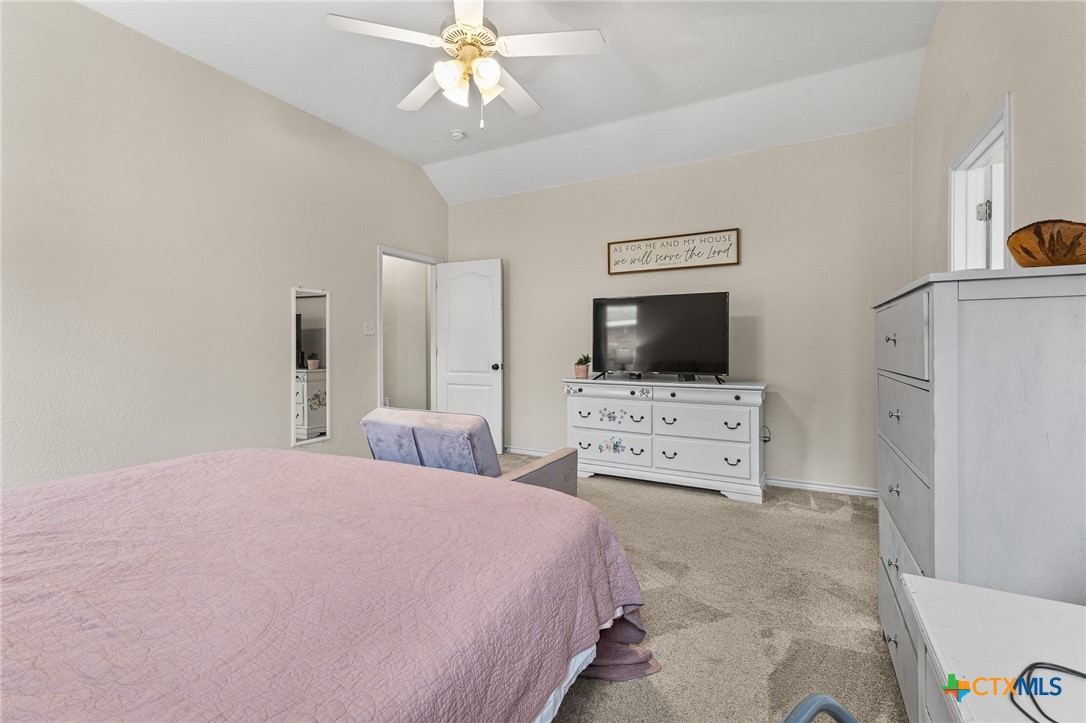 2504 Joseph Drive Property Photo 8