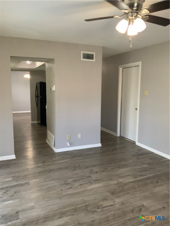 1402 Dallas Street Property Photo 6